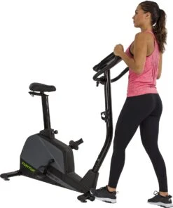 Tunturi Star Fit E100 HR I Plus Hometrainer - Ergometer - Fitnessfiets - Bluetooth - 21 Trainingsprogramma's - 16 Weerstandniveaus - Kleur: Zwart -Fitnessapparatuur Serie Winkel 1003x1200 1