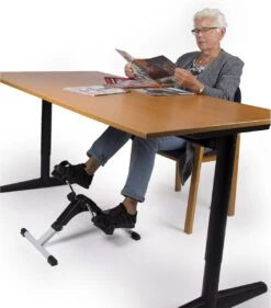 Stoelfiets - VirtuFit V2 Opvouwbare Bureaufiets - Instelbare Weerstand - Hometrainer -Fitnessapparatuur Serie Winkel 1056x1200 1