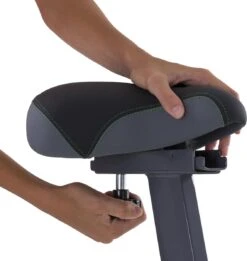 Tunturi Cardio Fit E35 Hometrainer - Ergometer - Bluetooth - Fitnessfiets Met 12 Verschillende Trainingsprogramma's - Comfort Plus Zadel -Fitnessapparatuur Serie Winkel 1134x1200