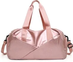 Merkloos Pink Gloss Duffel Bag | Medium Dames Sport Tas | 30 Liter - Roze 5 Merkloos Pink Gloss Duffel Bag | Medium Dames Sport Tas | 30 Liter - Roze -Fitnessapparatuur Serie Winkel 1200x1015 4