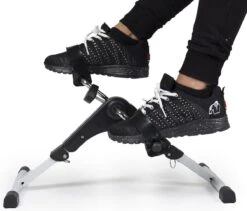 Stoelfiets - VirtuFit V2 Opvouwbare Bureaufiets - Instelbare Weerstand - Hometrainer -Fitnessapparatuur Serie Winkel 1200x1023