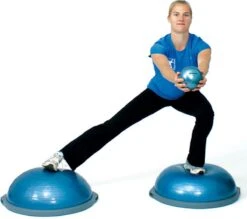 BOSU Balance Trainer PRO - Buikspiertrainer - Houdingstrainer - Balanstrainer - Balans - Coordinatie 4 BOSU Balance Trainer PRO - Buikspiertrainer - Houdingstrainer - Balanstrainer - Balans - Coordinatie -Fitnessapparatuur Serie Winkel 1200x1063 1