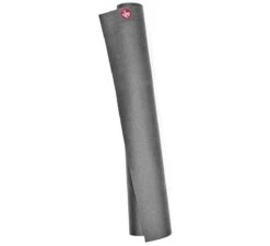 MANDUKA EKO Superlite Travel - 180 Cm Yogamat Unisex - Charcoal -Fitnessapparatuur Serie Winkel 1200x1094 1