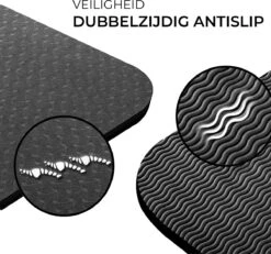 Tested By Athletes - Yoga Mat - Fitness Mat- Yoga Mat Anti-slip - Eco Friendly - Yoga Mat Dik 0.6mm 5 Tested By Athletes - Yoga Mat - Fitness Mat- Yoga Mat Anti-slip - Eco Friendly - Yoga Mat Dik 0.6mm -Fitnessapparatuur Serie Winkel 1200x1120 13