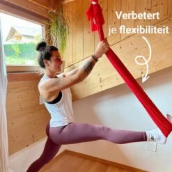 Therapeutische Hangmat YOGA ICON | Aerial Yoga | 280*150cm | Rood | Inclusief Handige Draagtas En 1 Plafondhaak | Workout | Training En Ontspanning | -Fitnessapparatuur Serie Winkel 1200x1200 1291