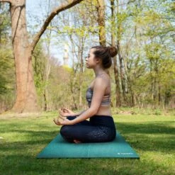 Navaris Opvouwbare Yogamat Voor Op Reis - 4 Mm Dikke Sportmat - Antislip Fitnessmat Voor Yoga, Pilates En Fitness - Geschikt Voor Binnen En Buiten -Fitnessapparatuur Serie Winkel 1200x1200 1412