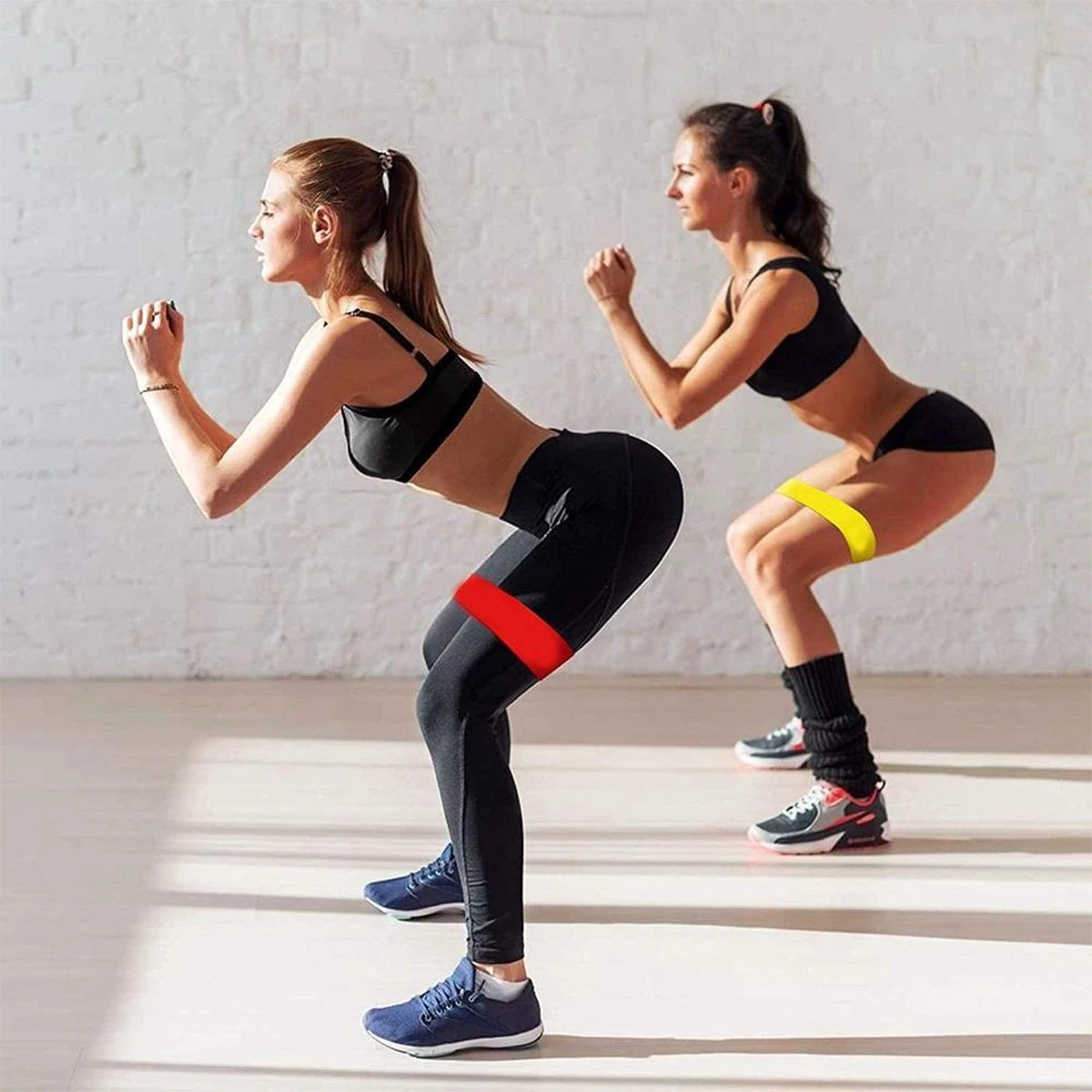 Weerstandsbanden set (5stuks) - Resistance Band - Fitness Elastiek - Elastiek banden - Muscle Bands - Booty bands - Trekveer - Sports elastiek - Inclusief Opbergzakje en Schema met Oefeningen - Fitnessset Weerstandsbanden Set (5stuks) - Resistance Band - Fitness Elastiek - Elastiek Banden - Muscle Bands - Booty Bands - Trekveer - Sports Elastiek - Inclusief Opbergzakje En Schema Met Oefeningen - Fitnessset -Fitnessapparatuur Serie Winkel 1200x1200 1713