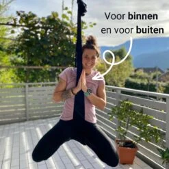 Therapeutische Hangmat YOGA ICON | Aerial Yoga | 280*150cm | Zwart | Inclusief Handige Draagtas En 1 Plafondhaak | Workout | Training En Ontspanning | 6 Therapeutische Hangmat YOGA ICON | Aerial Yoga | 280*150cm | Zwart | Inclusief Handige Draagtas En 1 Plafondhaak | Workout | Training En Ontspanning | -Fitnessapparatuur Serie Winkel 1200x1200 1780