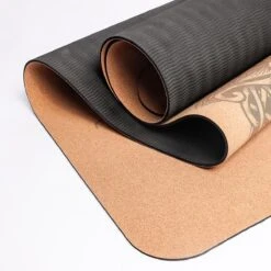 Merkloos TDR - Yoga Mat Met Tas- Natuurlijk Kurk En TPE - Vrij Van Schadelijke Stoffen, Hypoallergeen En 100% (biologisch) Afbreekbaar - Zeer Geschikt Voor Yin Yoga En Kundalini Yoga Met Draagtas En Draagband- 183x66x0,5 Cm - Mandala Bloem -Fitnessapparatuur Serie Winkel 1200x1200 1821