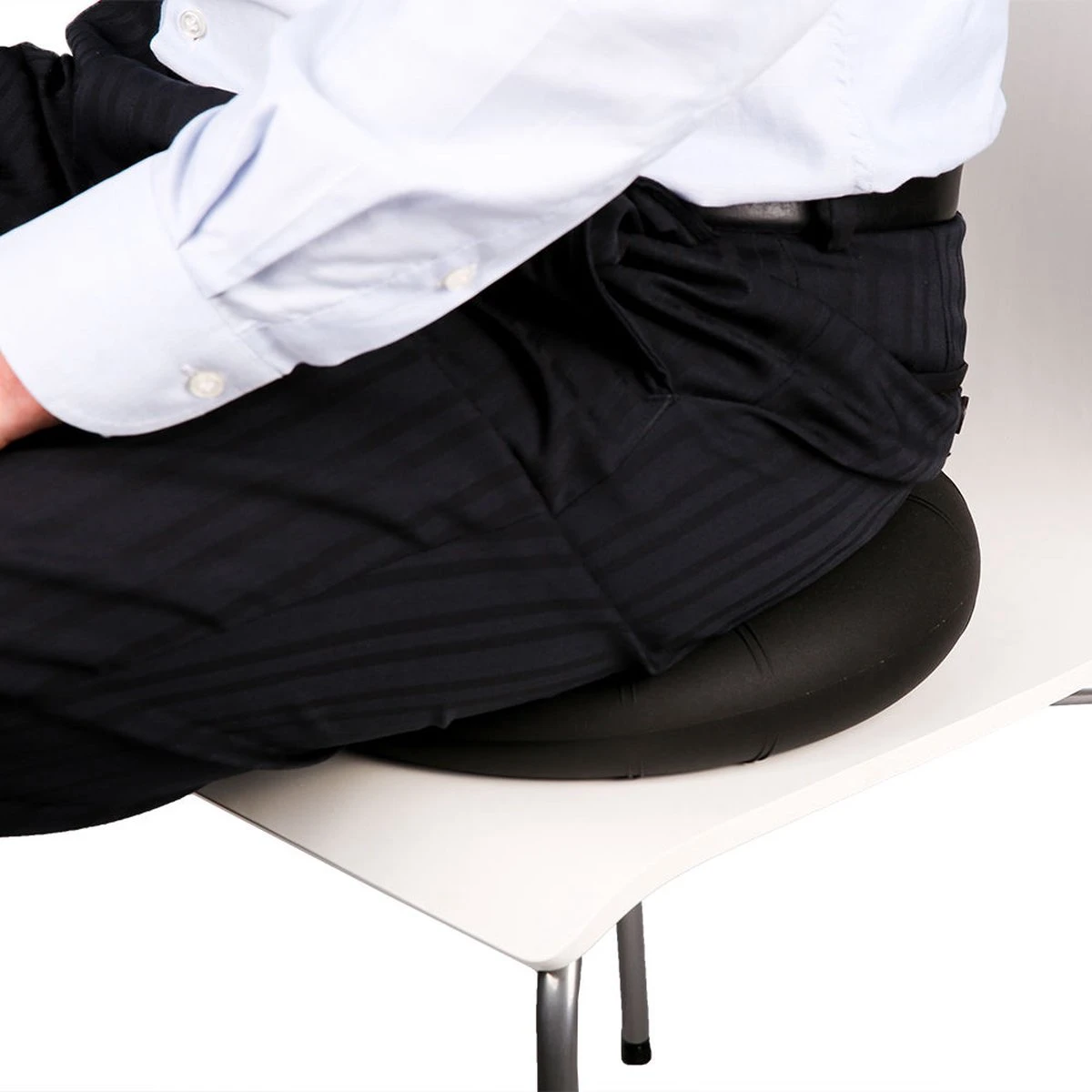 Wiebelkussen - Zwart Ø33cm | Comfortabel | Ergonomisch | MediPreventie Wiebelkussen - Zwart Ø33cm | Comfortabel | Ergonomisch | MediPreventie -Fitnessapparatuur Serie Winkel 1200x1200 1930