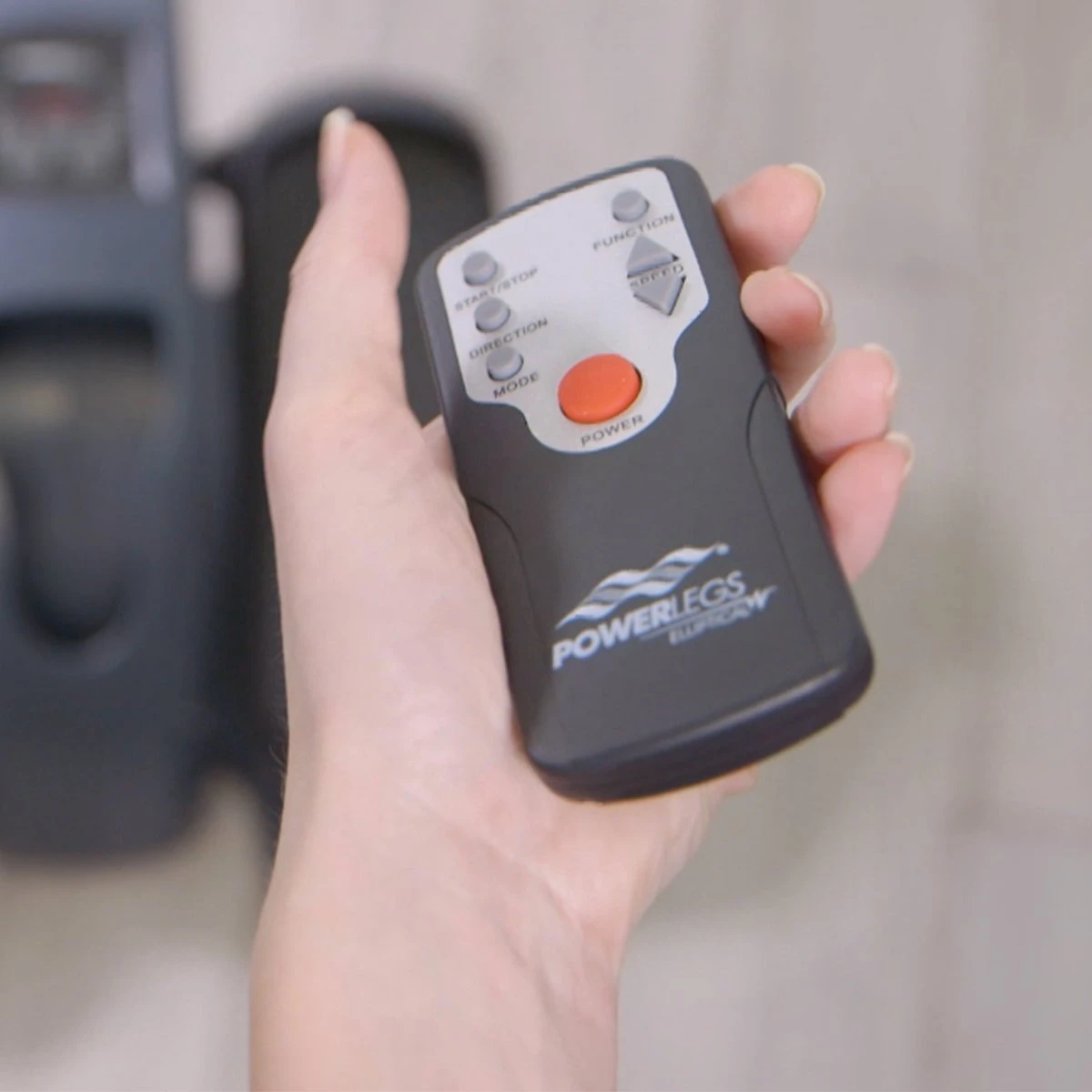 Mediashop Vibro-Legs Elliptical - Mini hometrainer - gemotoriseerde elliptische trainer voor meer beweging tijdens het zitten - pedaaltrainer voor thuiskantoor en vrije tijd Mediashop Vibro-Legs Elliptical - Mini Hometrainer - Gemotoriseerde Elliptische Trainer Voor Meer Beweging Tijdens Het Zitten - Pedaaltrainer Voor Thuiskantoor En Vrije Tijd -Fitnessapparatuur Serie Winkel 1200x1200 219