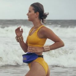 Bala Bangles Enkel- En Polsgewicht - 2 X 0,5 Kg - Zand/Beige 4 Bala Bangles Enkel- En Polsgewicht - 2 X 0,5 Kg - Zand/Beige -Fitnessapparatuur Serie Winkel 1200x1200 2337