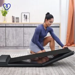 Xiaomi® - Walkingpad - A1 Pro Loopband - Elektrisch - Inklapbaar - Bureau - Treadmill - Walking Pad - 6 Km/h 13 Xiaomi® - Walkingpad - A1 Pro Loopband - Elektrisch - Inklapbaar - Bureau - Treadmill - Walking Pad - 6 Km/h -Fitnessapparatuur Serie Winkel 1200x1200 451