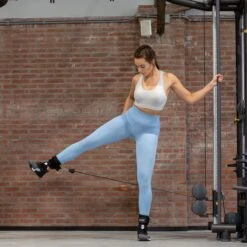 ZEUZ® Barbell Pad & 2 Stuks Enkelband Straps Fitness Set – Ankle Cuff Strap & Nekbeschermer – Zwart 13 ZEUZ® Barbell Pad & 2 Stuks Enkelband Straps Fitness Set – Ankle Cuff Strap & Nekbeschermer – Zwart -Fitnessapparatuur Serie Winkel 1200x1200 478