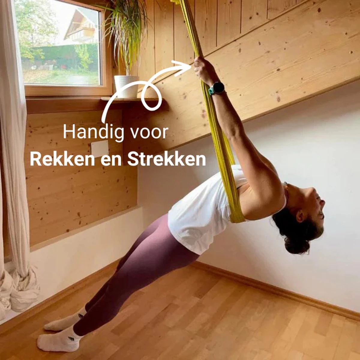 Therapeutische Hangmat YOGA ICON | Aerial Yoga | 280*150cm | Goud | Inclusief handige Draagtas en 1 Plafondhaak | Workout | Training en Ontspanning | Therapeutische Hangmat YOGA ICON | Aerial Yoga | 280*150cm | Goud | Inclusief Handige Draagtas En 1 Plafondhaak | Workout | Training En Ontspanning | -Fitnessapparatuur Serie Winkel 1200x1200 747