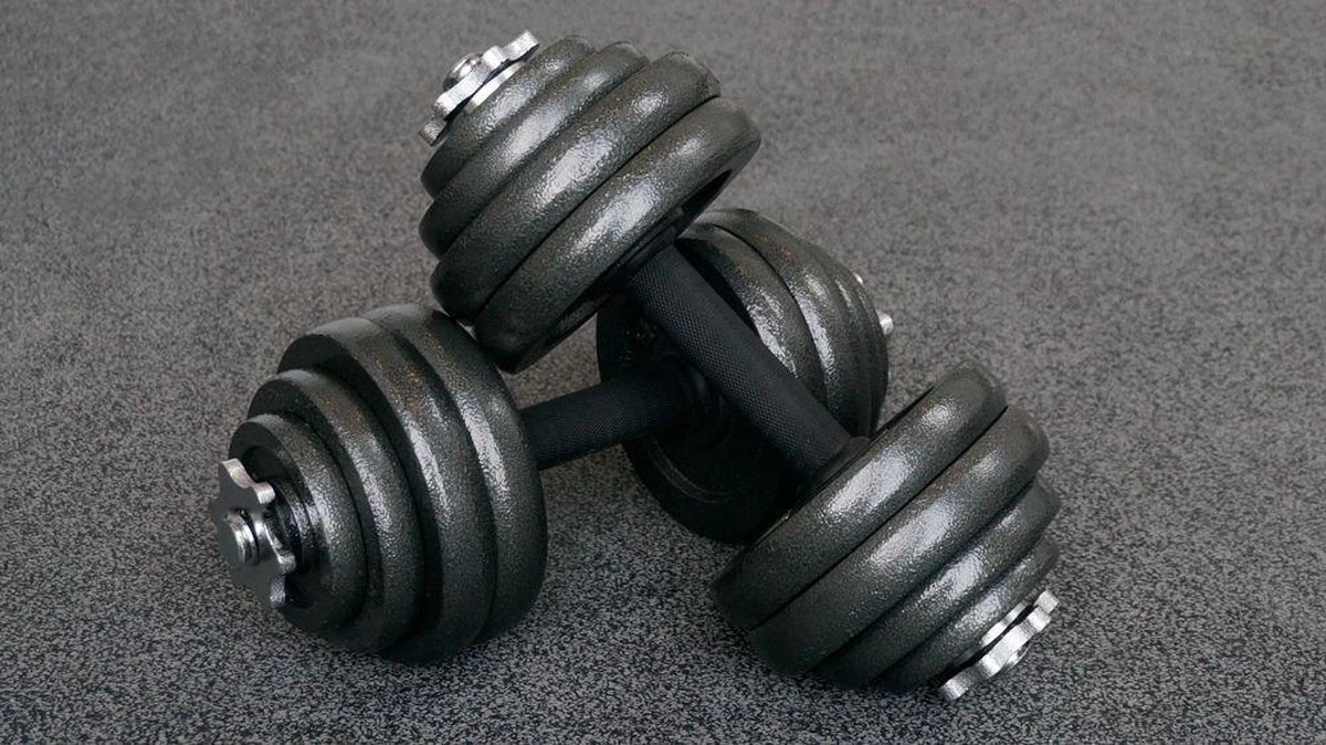 Verstelbare Dumbbell set 30 kg met koffer - Gietijzeren gewichten - 2x 15 kg Verstelbare Dumbbell Set 30 Kg Met Koffer - Gietijzeren Gewichten - 2x 15 Kg -Fitnessapparatuur Serie Winkel 1200x674 1