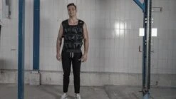 Matchu Sports - Verstelbaar Gewichtsvest - Gewichtsvest 20kg - Weight Vest - Hardlopen - Cardio - Zwart -Fitnessapparatuur Serie Winkel 1200x675 8