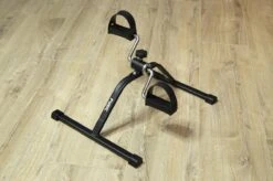 Fysic FW8 - Stoelfiets - Mobiliteitstrainer - Bewegingstrainer -Fitnessapparatuur Serie Winkel 1200x799 1