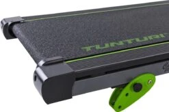 Tunturi Cardio Fit T30 Loopband - Inklapbaar - Hardloopband - 12 Traingsprogramma's - LCD Monitor - 0,8 Tot 12,0 Km/u -Fitnessapparatuur Serie Winkel 1200x799 11