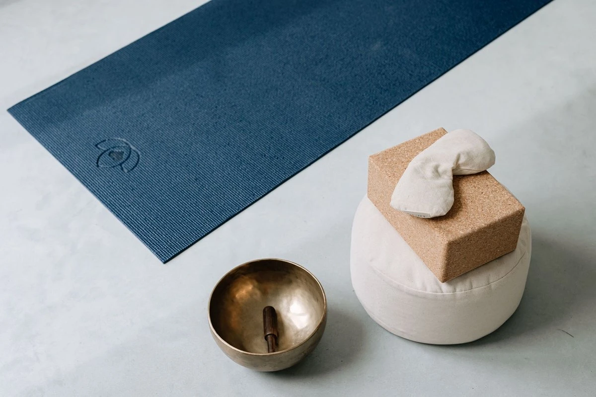 Yogamat sticky extra lang indigo - 200 cm - Lotus | 6 mm | fitnessmat | sportmat | pilates mat Yogamat Sticky Extra Lang Indigo - 200 Cm - Lotus | 6 Mm | Fitnessmat | Sportmat | Pilates Mat -Fitnessapparatuur Serie Winkel 1200x799 25