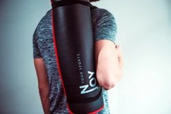 Njoy Your Sports Sportmat - Yogamat - Fitness Mat - Fitnessmat Voor Thuis - Extra Dikke Sportmat - Zachtschuim - Antislip - Zwart/Rood - 185 X 61cm 4 Njoy Your Sports Sportmat - Yogamat - Fitness Mat - Fitnessmat Voor Thuis - Extra Dikke Sportmat - Zachtschuim - Antislip - Zwart/Rood - 185 X 61cm -Fitnessapparatuur Serie Winkel 1200x799 28