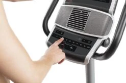 Hometrainer NordicTrack GX2.7U - Fitness Fiets Incl. Trainingscomputer - Zwart 6 Hometrainer NordicTrack GX2.7U - Fitness Fiets Incl. Trainingscomputer - Zwart -Fitnessapparatuur Serie Winkel 1200x799 6