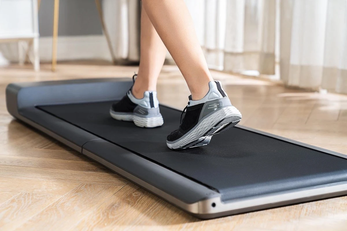Flow Fitness Runner DTM100i WalkingPad - Loopband - Treadmill Flow Fitness Runner DTM100i WalkingPad - Loopband - Treadmill -Fitnessapparatuur Serie Winkel 1200x800 38