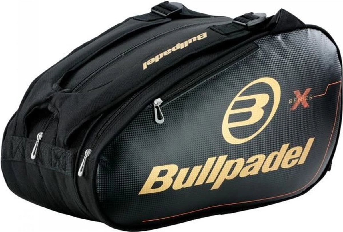 Bullpadel Racketbag X-series Carbon Gold Padel tas Bullpadel Racketbag X-series Carbon Gold Padel Tas -Fitnessapparatuur Serie Winkel 1200x811 4