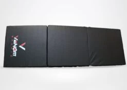 Venom Sports Fitnessmat – Professionele Opvouwbare Turnmat – Yoga – Yogamat – Extra Dikke Sportmat – Gymnastiekmat – L180xB60xH5cm – Zwart -Fitnessapparatuur Serie Winkel 1200x855 3
