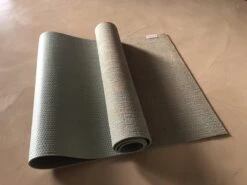 HOLI | Yogamat | Groen | Premium Organic | Jute | 5 MM | 183 Cm X 61 Cm | Non-slip | Anti-Bacterie | Extra Lang | Fitnessmat | Sportmat | Pilates Mat 4 HOLI | Yogamat | Groen | Premium Organic | Jute | 5 MM | 183 Cm X 61 Cm | Non-slip | Anti-Bacterie | Extra Lang | Fitnessmat | Sportmat | Pilates Mat -Fitnessapparatuur Serie Winkel 1200x899 7