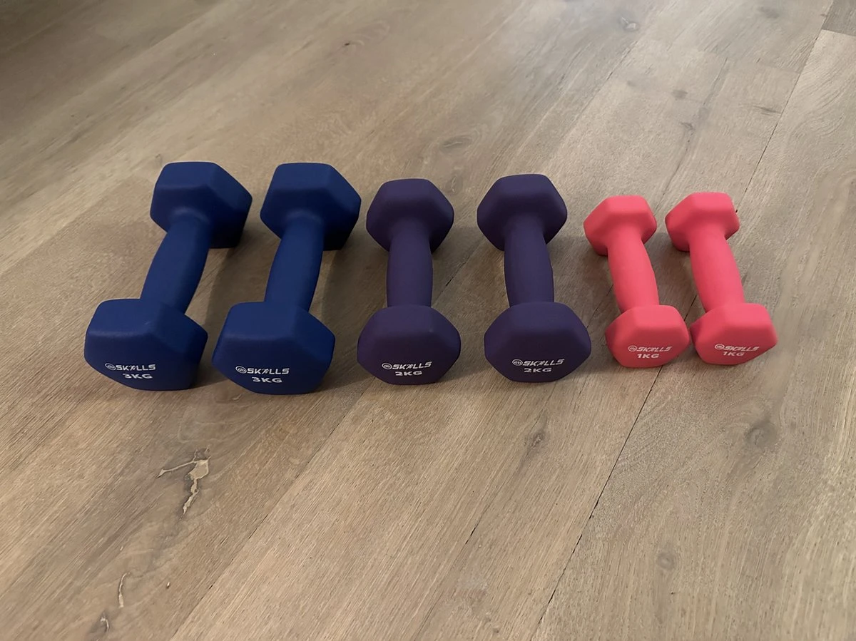 Dumbbell set bestaat uit een set van 1 kg een set van 2kg en een set van 3kg - totaal set van 6 dumbbells met een totaal gewicht van 12 kg. Dumbbell Set Bestaat Uit Een Set Van 1 Kg Een Set Van 2kg En Een Set Van 3kg - Totaal Set Van 6 Dumbbells Met Een Totaal Gewicht Van 12 Kg. -Fitnessapparatuur Serie Winkel 1200x899 8