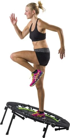 Tunturi Fitness Trampoline - Mini Trampoline - Opvouwbaar - 104cm Springoppervlak - Inclusief Beschermrand & Handgrip - Incl. Gratis Fitnessapp -Fitnessapparatuur Serie Winkel 613x1200 1