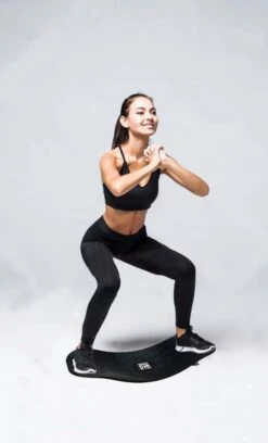 Orange Gym, Core Fit & Twist Balance Board – Balanstrainer - Twisttrainer - Balans Bord - Zwart 5 Orange Gym, Core Fit & Twist Balance Board – Balanstrainer - Twisttrainer - Balans Bord - Zwart -Fitnessapparatuur Serie Winkel 726x1200