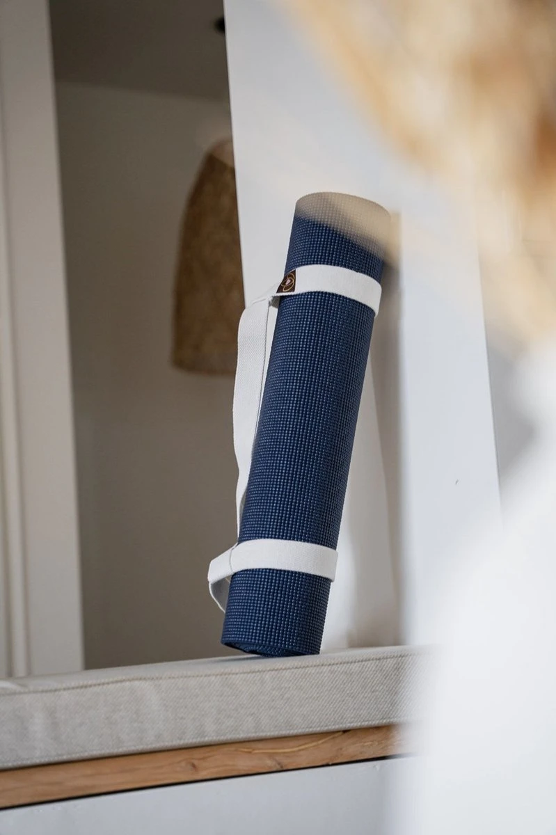 Yogamat sticky extra lang indigo - 200 cm - Lotus | 6 mm | fitnessmat | sportmat | pilates mat Yogamat Sticky Extra Lang Indigo - 200 Cm - Lotus | 6 Mm | Fitnessmat | Sportmat | Pilates Mat -Fitnessapparatuur Serie Winkel 799x1200 12