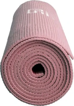 Yogamat - Senz Sports Basic - Roze -Fitnessapparatuur Serie Winkel 844x1200 1