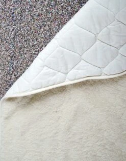 Pierre Sports - Yoga Mat Cover - Extra Dik Wol - Wollen Meditatiemat Cover - Duurzaam Yogamatbescherming - Merinowol En Recycled Katoen - 183×65 Cm 7 Pierre Sports - Yoga Mat Cover - Extra Dik Wol - Wollen Meditatiemat Cover - Duurzaam Yogamatbescherming - Merinowol En Recycled Katoen - 183×65 Cm -Fitnessapparatuur Serie Winkel 945x1200 5