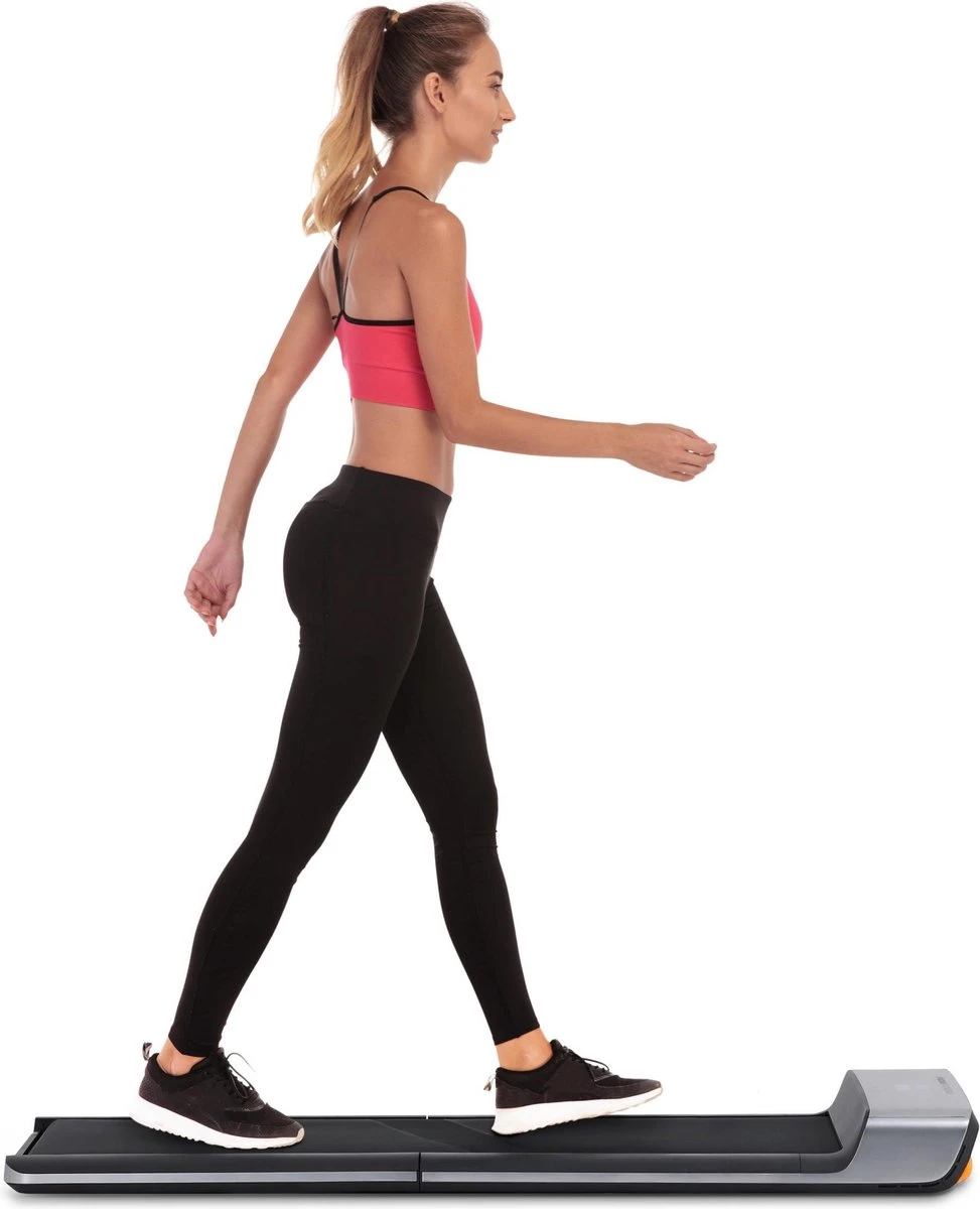 Flow Fitness Runner DTM100i WalkingPad - Loopband - Treadmill Flow Fitness Runner DTM100i WalkingPad - Loopband - Treadmill -Fitnessapparatuur Serie Winkel 973x1200 1