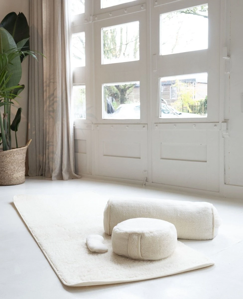 Yogamat merino wol extra lang & breed - Lotus Yogamat Merino Wol Extra Lang & Breed - Lotus -Fitnessapparatuur Serie Winkel 975x1200 2